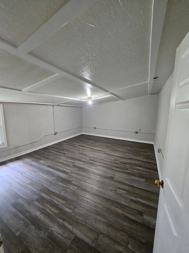 Foto del edificio - Large 2 bedroom house