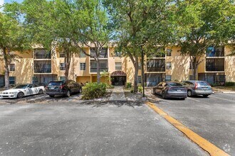 Building Photo - 470 NW 20th St