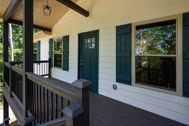 Foto del edificio - 4522 Hannah Ford Rd