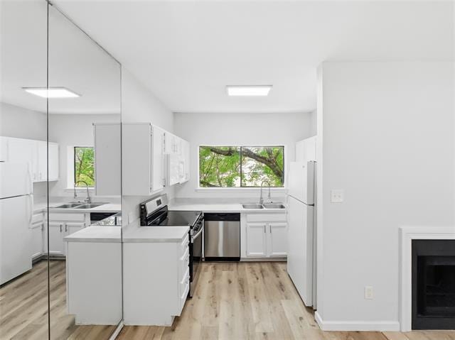 Building Photo - 7126 Holly Hill Dr