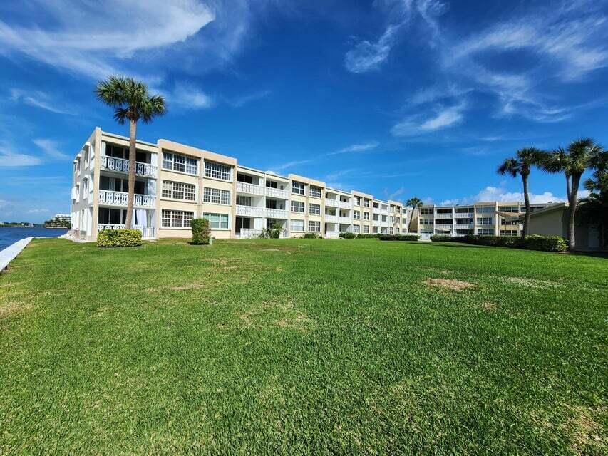 2720 S Ocean Blvd Unit 224, Palm Beach, FL 33480 Condo for Rent in