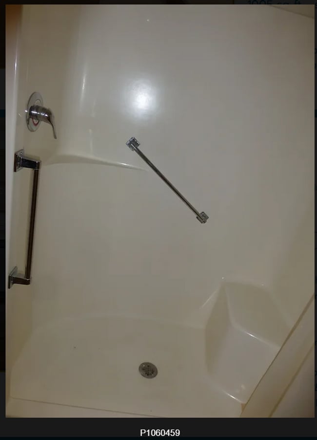 Interior Photo - Briarwood Cottages