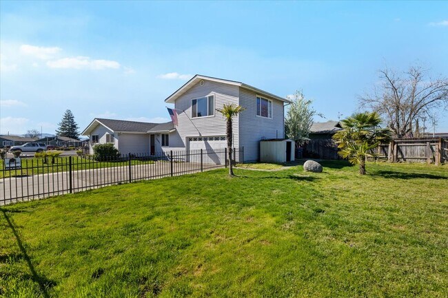 Foto del edificio - 7681 Garrison Ave