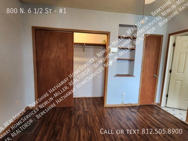 Building Photo - Studio Apartment next to ISU & Utilities I...