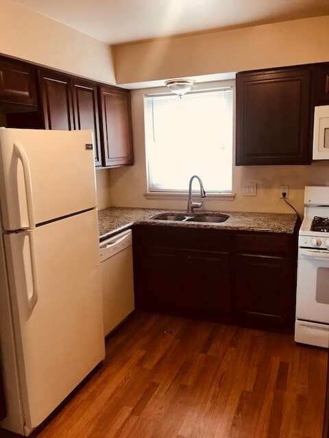 Foto del edificio - 35846 Avondale St