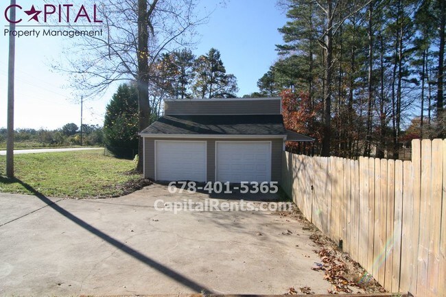 Building Photo - 4550 E Paulding Dr