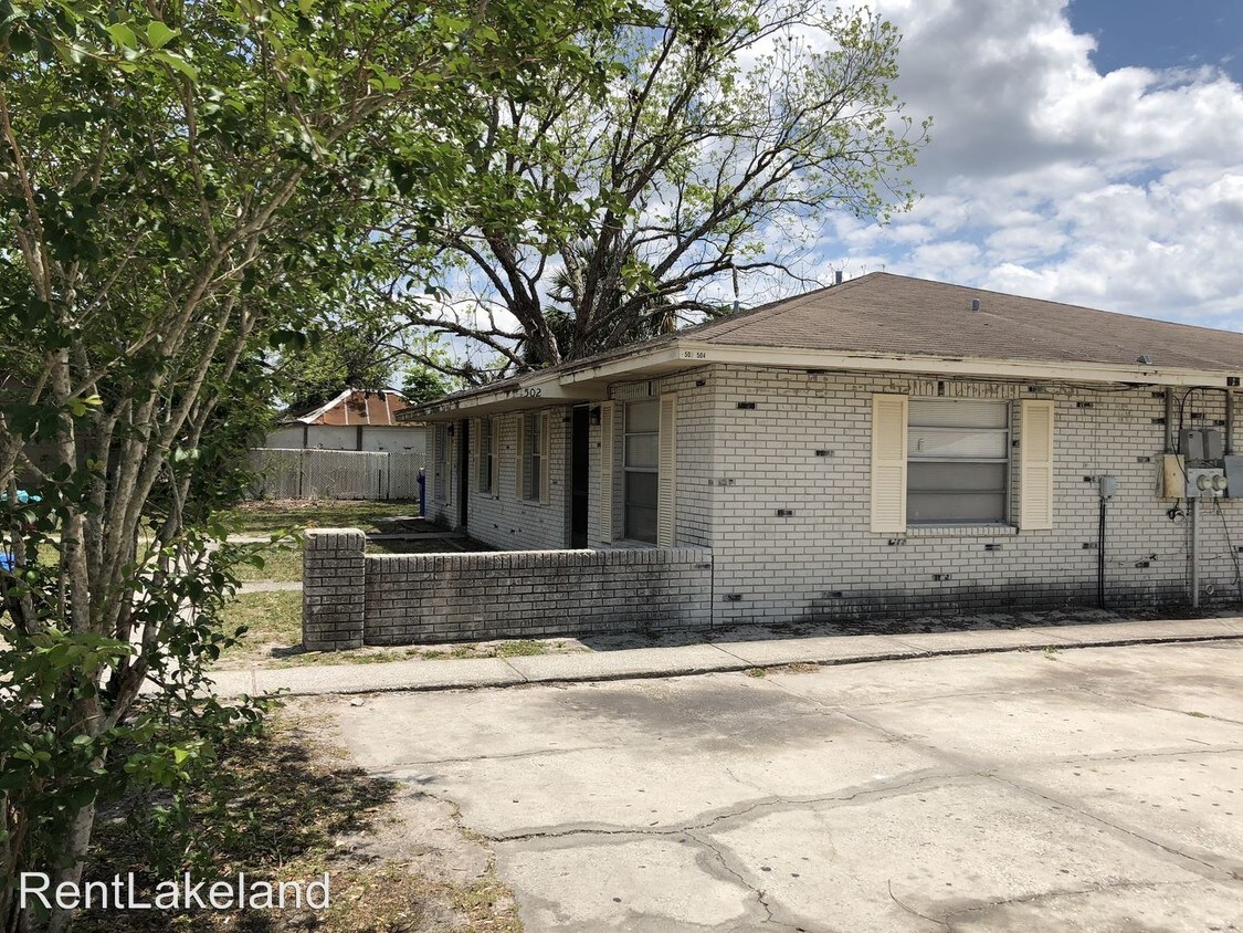 Primary Photo - 504-504 S Westgate Ave