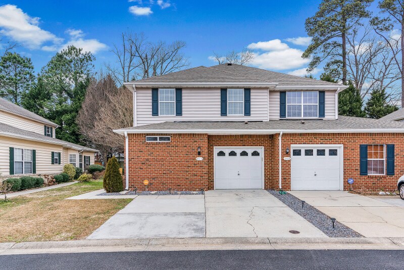 Foto principal - 311 Belmont Cir
