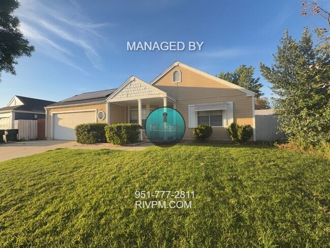 Building Photo - Spacious 2-Bedroom Home in Desirable Riverside Cul-de-Sac Near UCR!