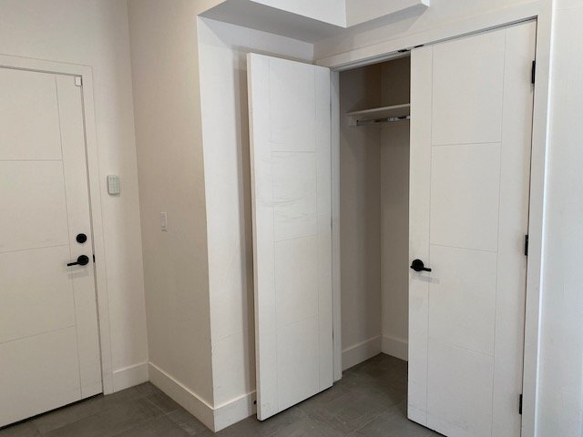 Building Photo - Apply Now!!  Newer Euro Inspired Townhome in Sloans Lake West Colfax District