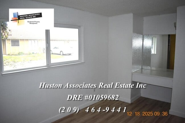 Building Photo - 1134 Porter Ave