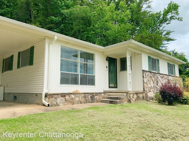 Foto del edificio - 3 br, 2 bath House - 1013 Mountain Creek Rd