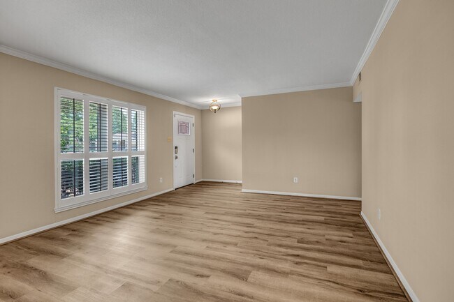 Foto del edificio - 1659 W Sam Houston Pkwy S