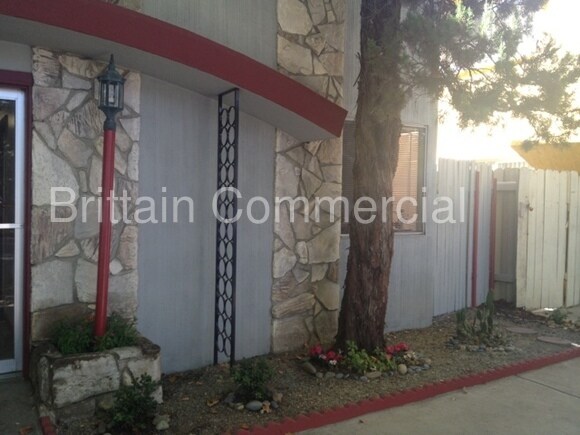 Building Photo - 1722 J St