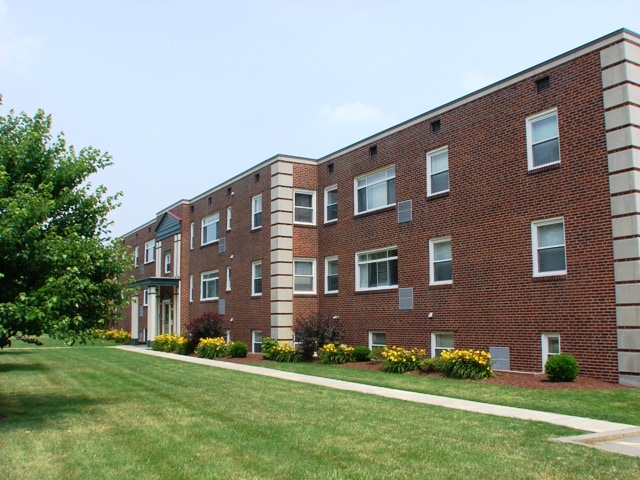 Pacific Highlands - Pacific Highlands Apartments