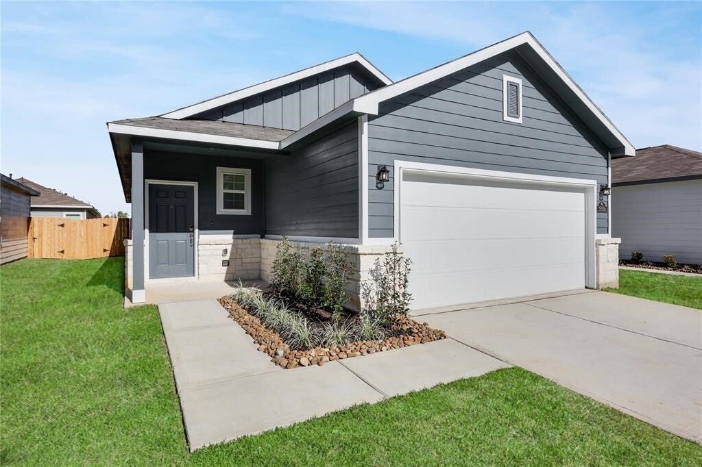 Primary Photo - 16995 Pandora Wy