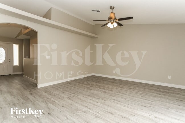 Building Photo - 3313 Back Country Dr