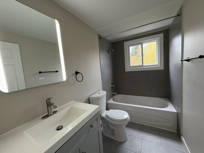 Photo du bâtiment - 200 Spruce St