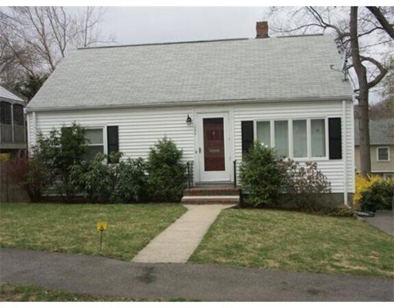 Primary Photo - 109 Robbins Rd