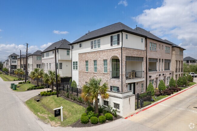 Intown Homes at Cottage Grove Lake is a residential community located in the Cottage Grove neighborhood of Houston, Texas.