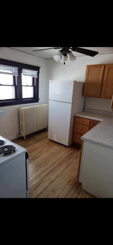 Kitchen - 903 Main St