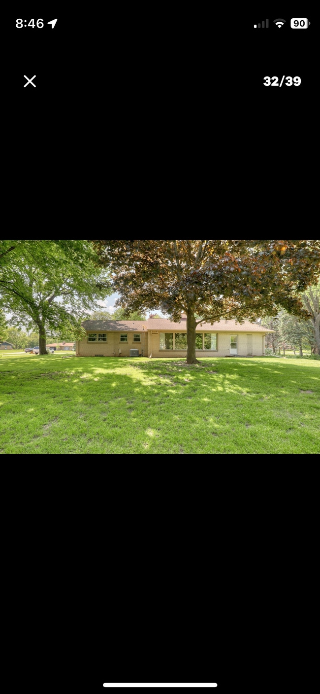 Foto del edificio - 4320 N 163rd St
