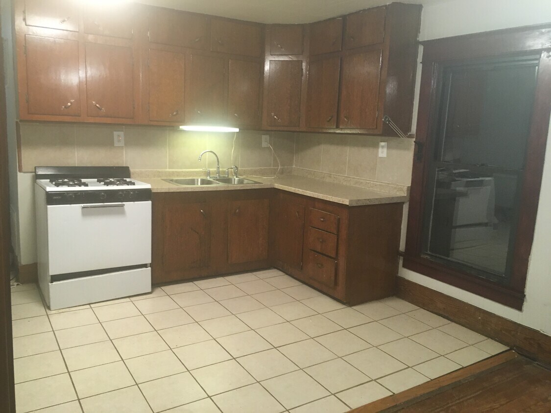 Primary Photo - 1618 Tennessee St