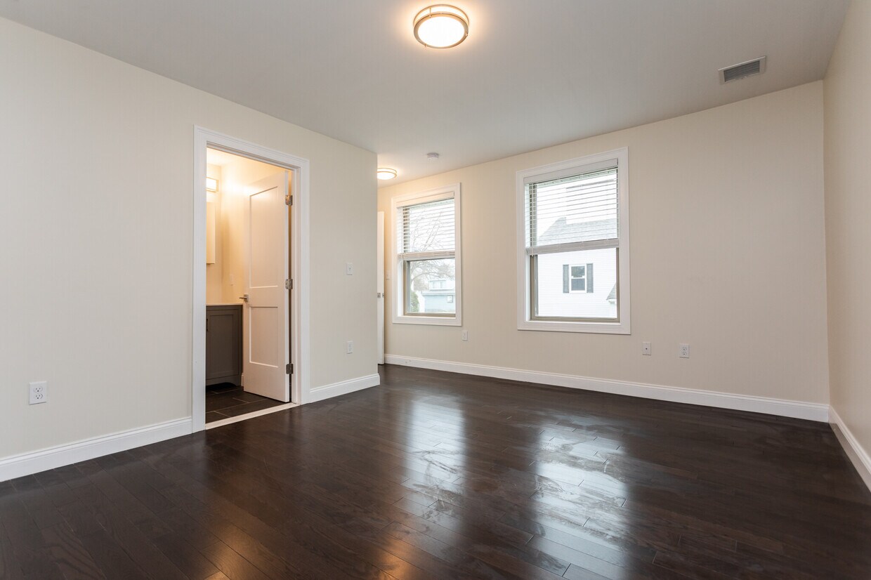 Foto principal - 479 Fulton St