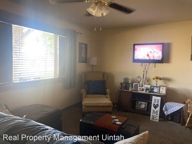 Building Photo - 3 br, 1.5 bath House - 438 E 1500 N