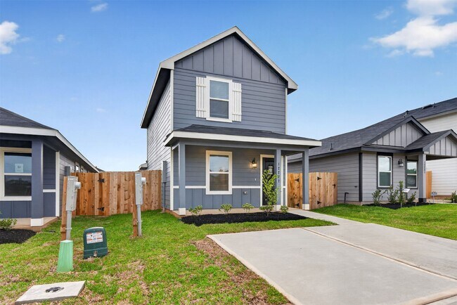 Foto del edificio - 12227 Shield Crest Ct