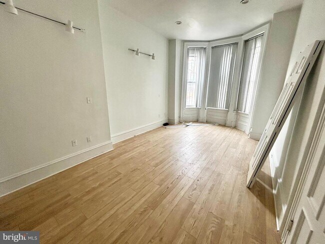 Foto del edificio - 3618 Spring Garden St