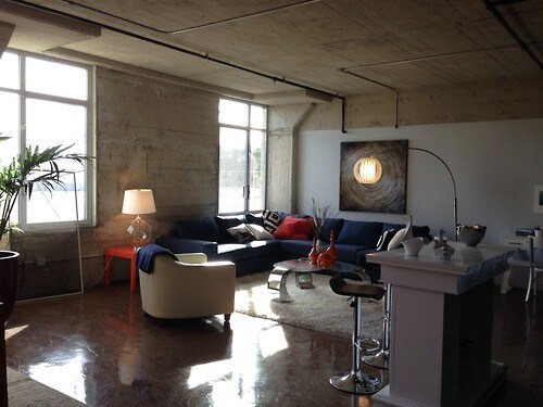 Foto del edificio - 825 E 4th St