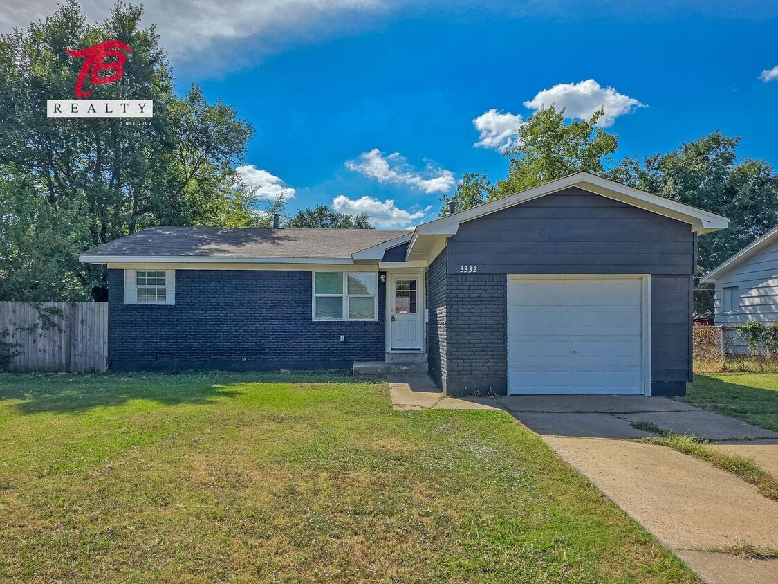 Primary Photo - Newly Remodeled Home in SW OKC for Lease