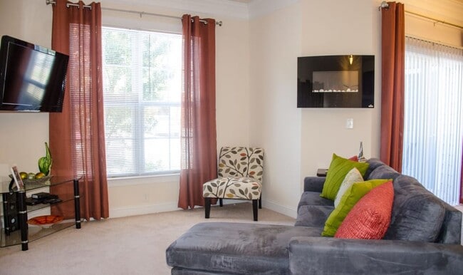 Building Photo - Eagle Harbor Apartments