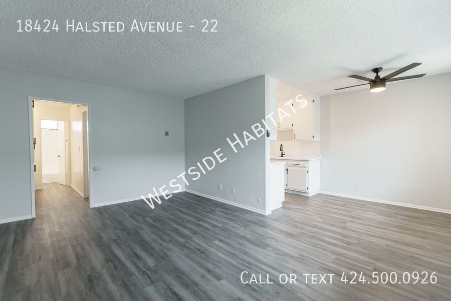 Primary Photo - 18424 Halstead - Gorgeous, fully renovated...
