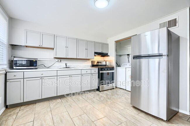 Foto del edificio - 431 Caledonia Ave