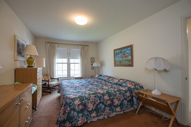 Foto del edificio - 1306 Green Gables Ct