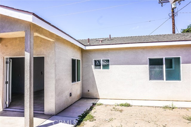 Foto del edificio - 11155 Faye Ave