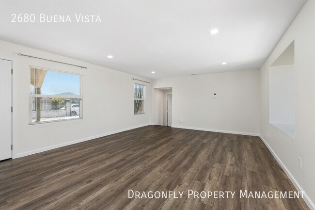 Building Photo - 2680 Buena Vista Ave