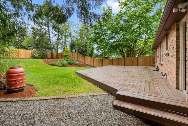 Building Photo - DARLING BUNGALOW in Desirable Arroyo Heigh...