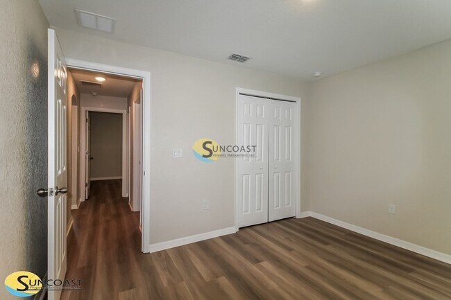 Building Photo - 8 Juniper Trail Ps