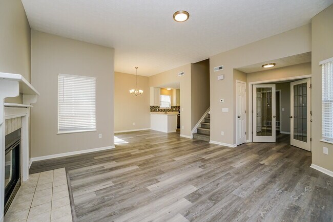 Foto del edificio - 5807 Lonerise Ln
