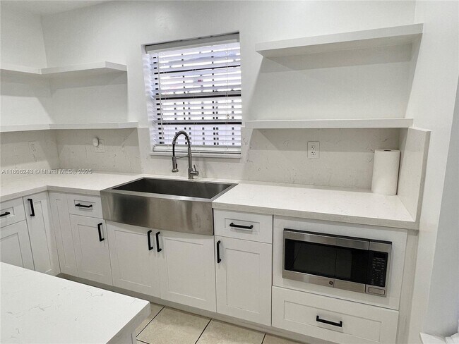 Foto del edificio - 6241 SW 138th Ct