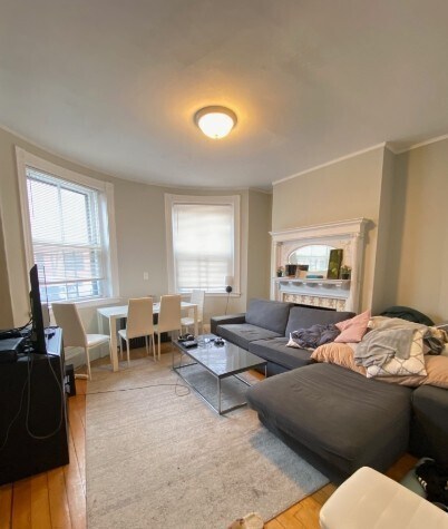 Foto del edificio - 484 Columbus Ave