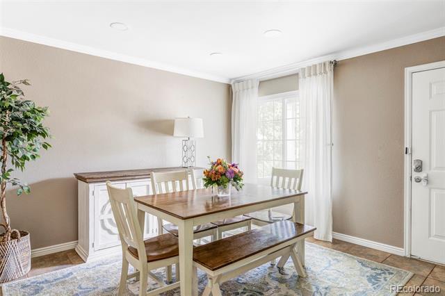 Foto del edificio - 9671 Whitecliff Pl