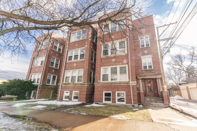 Building Photo - 1619 W Highland Ave