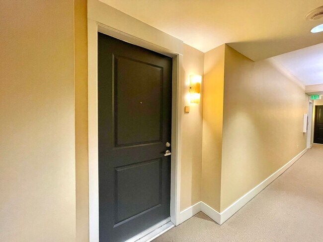 Foto del edificio - Great Condo For Rent