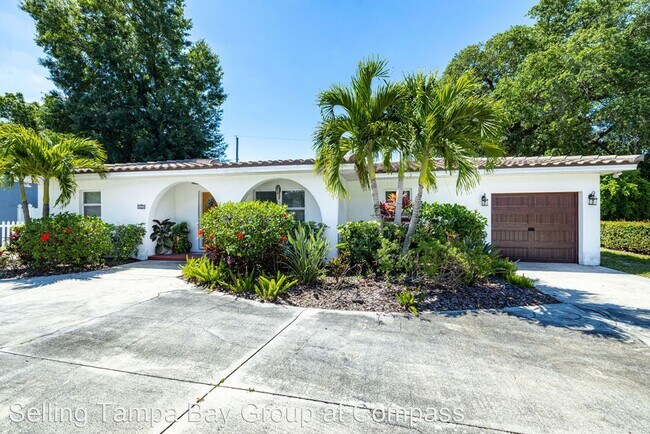 Building Photo - 3 br, 2 bath House - 4204 W Euclid Ave