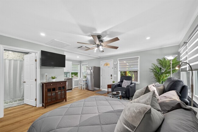 Foto del edificio - 407 Fairbanks St