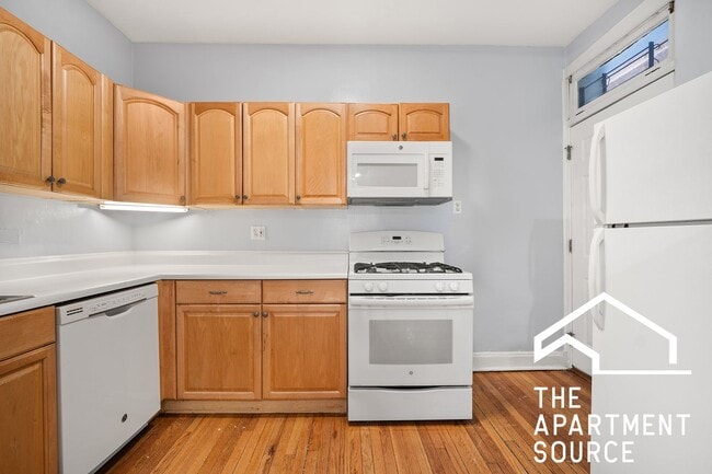 Foto del edificio - 2611 N Dayton St